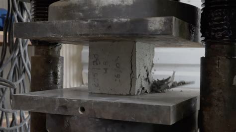 concrete crush test|compression test on concrete cube.